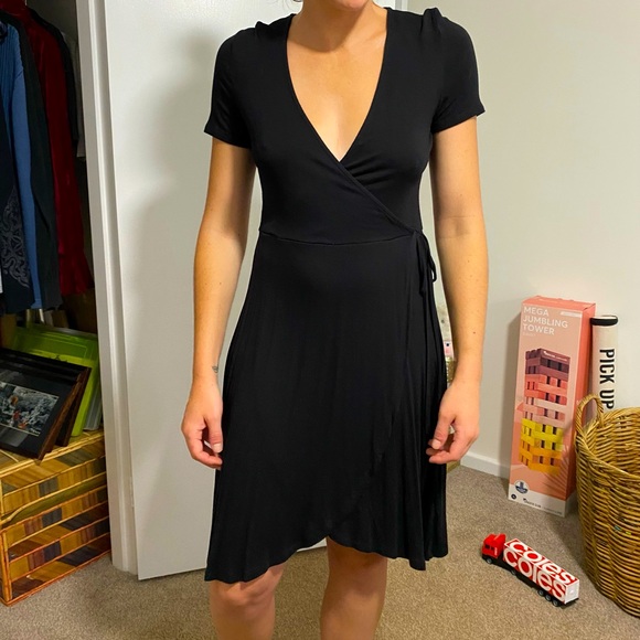 Sportsgirl Knit Wrap Dress Size Xs 